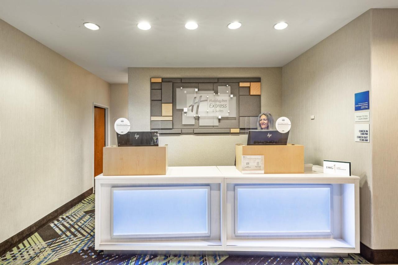 Holiday Inn Express & Suites Lafayette South By Ihg Экстерьер фото