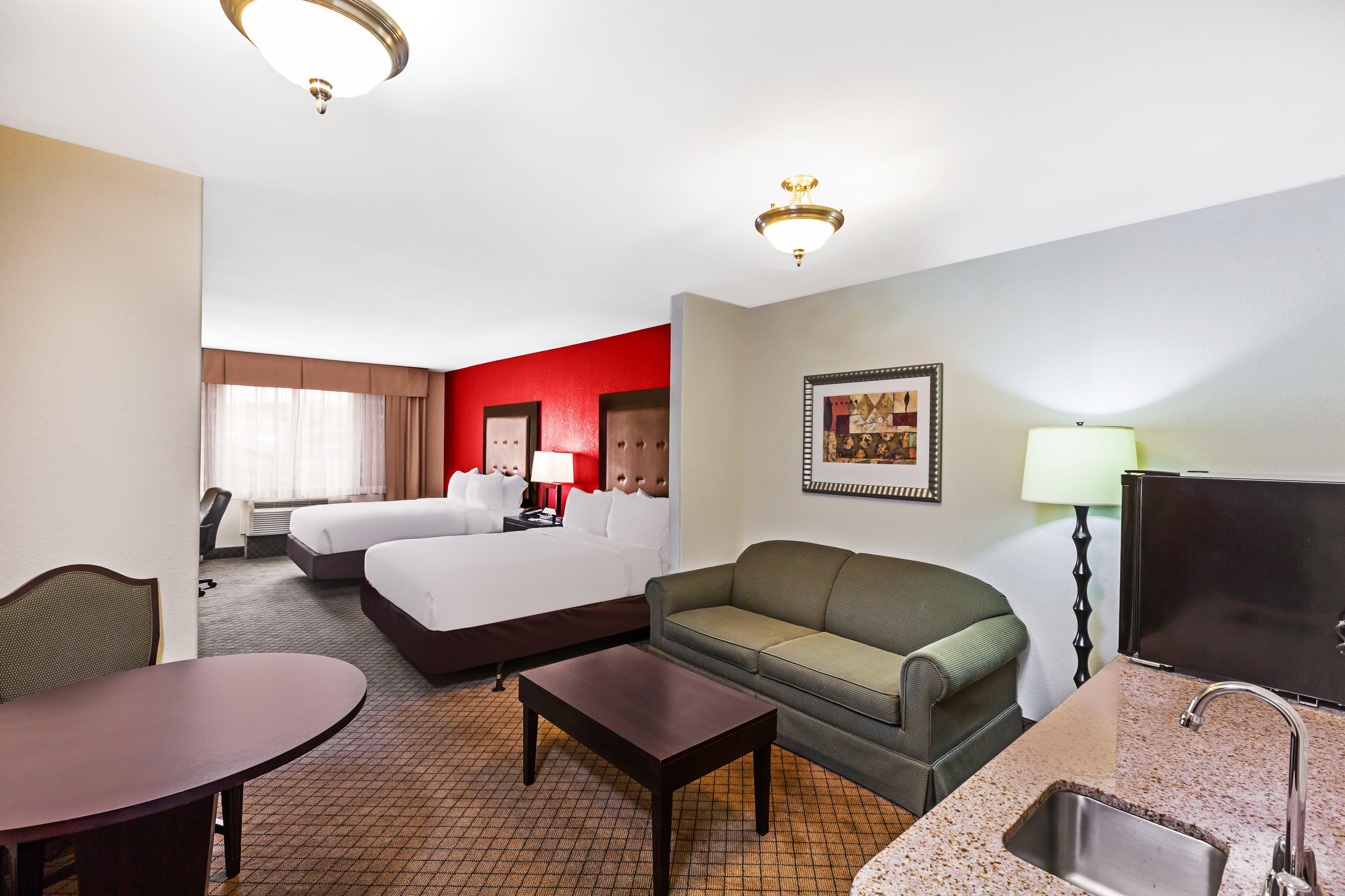 Holiday Inn Express & Suites Lafayette South By Ihg Экстерьер фото