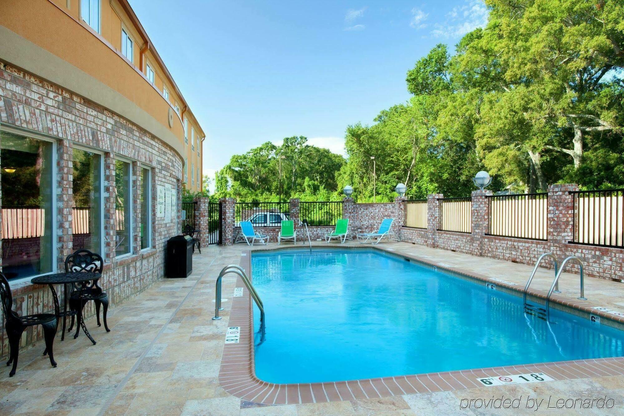 Holiday Inn Express & Suites Lafayette South By Ihg Экстерьер фото
